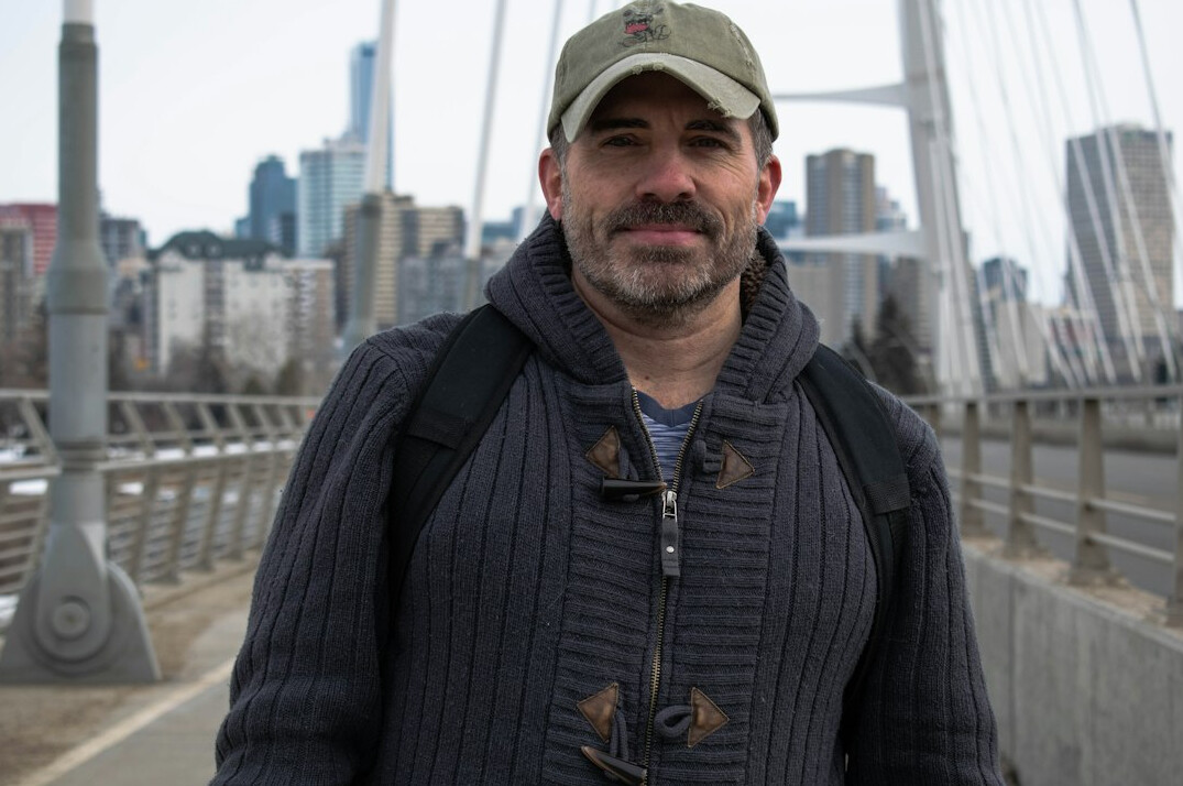 Portrait of a Hispanic man investigative editor